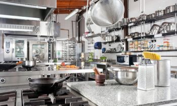 6 Cleaning Tips for a Commercial Kitchen