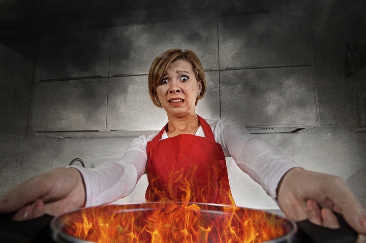 5 Ways to Extinguish a Fire in Your Kitchen